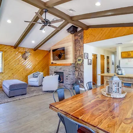Peaceful Pinetop Cabin With Fireplace And Grill! Exterior photo